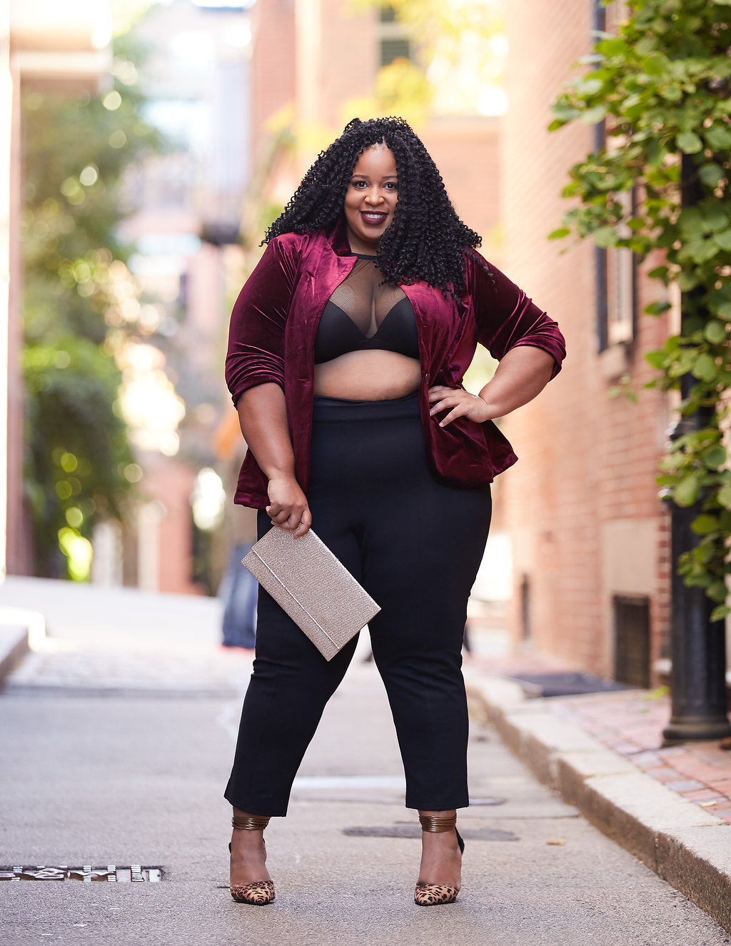 Plus Size Blogger Wearing Velvet Blazer from Modcloth