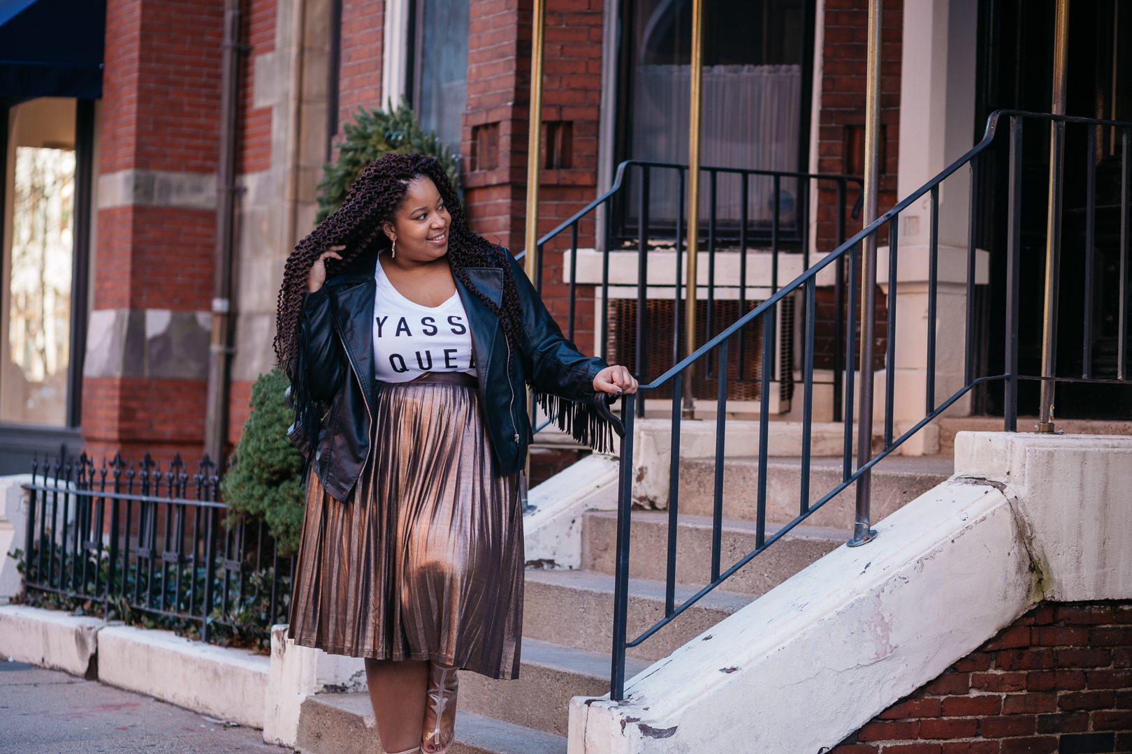 Plus Size Blogger wearing Yas Queen Shirt and leather fringe jacket